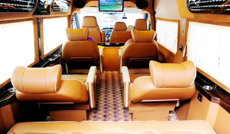 Huế – Đà Nẵng (1,600,000đ / Bao xe Limousine) –  0762.570.570